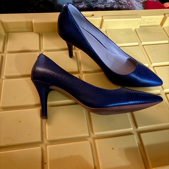 Cole Haan Women's Navy Heels - Picture 2 of 2